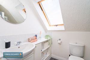 En-Suite- click for photo gallery